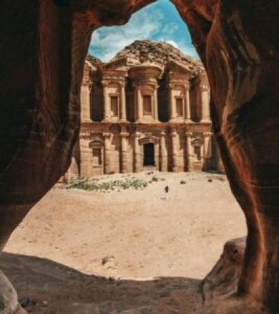 jordanie1 scaled 300x300